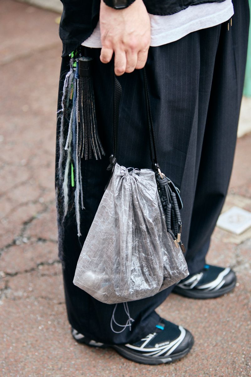 グラフペーパーのシャツコーディネート | 260408-1239-54 とみい 6枚目の写真