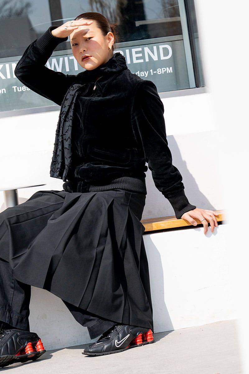 ナイキ×マーティンローズのスニーカーコーディネート | 260408-2153-57 リー・ミンジョ 4枚目の写真