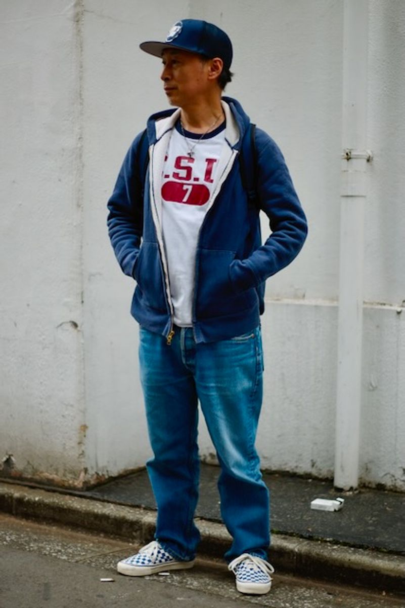 古着のパーカコーディネート | 260411-1406-35 持田昌昭