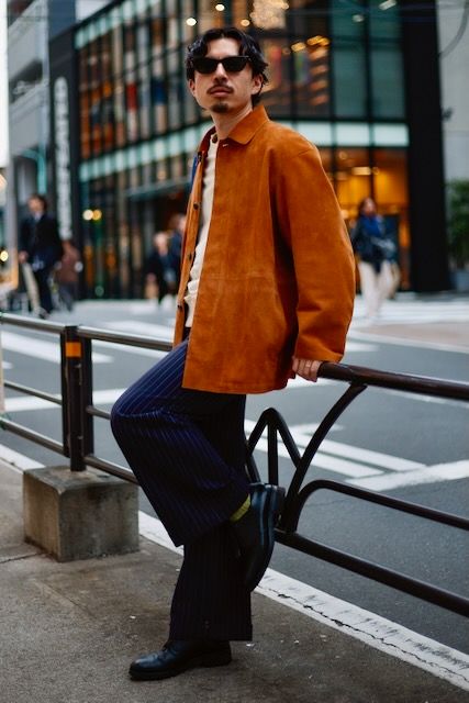 ジャケット へリル  ニット クラス  パンツ レノマ  シューズ フラテッリジャコメッティ  眼鏡 ジェントルモンスター  バッグ ナイスウェザー  ネックレス トムウッド  ブレスレット エルメス