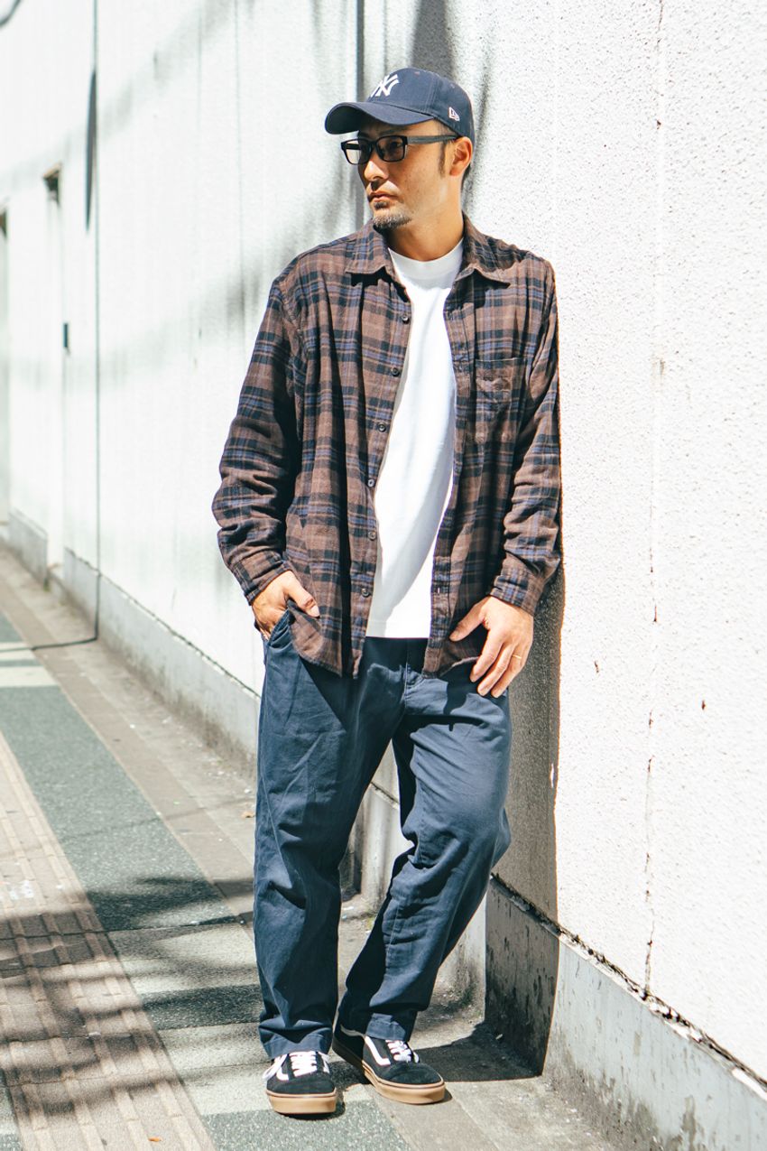 今シーズンは“チェックシャツ”が人気！ 定番服をセンス良く着こなした5人の実例をスナップで - 4枚目の画像