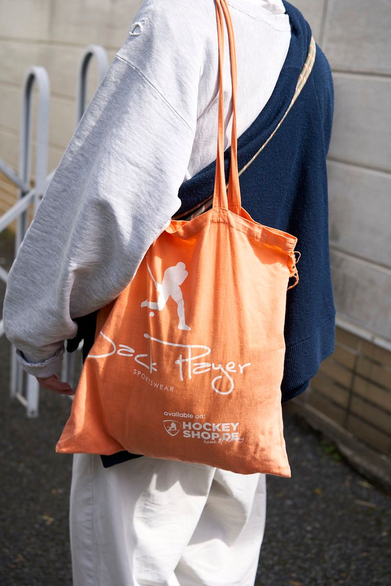 チャンピオンのスウェットコーディネート | 260420-0909-01 吉野敬一郎 6枚目の写真