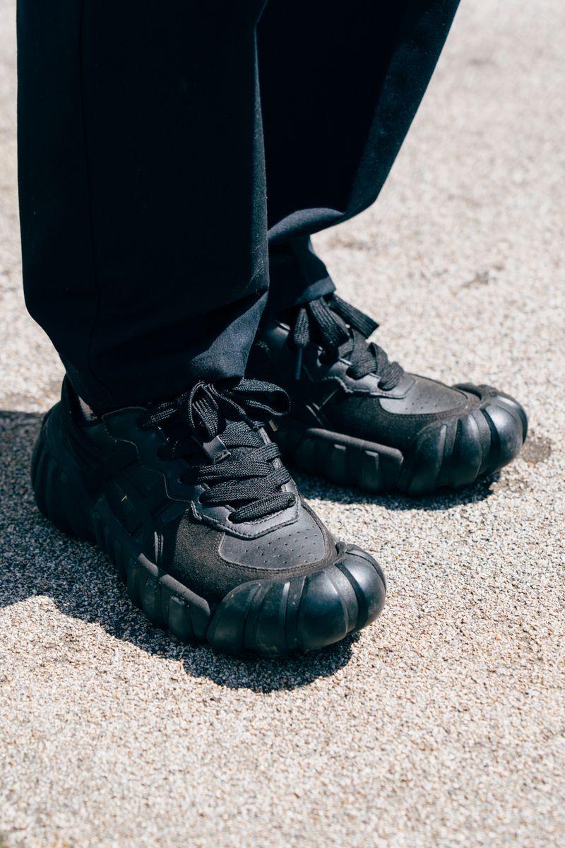 アダムエロペのTシャツコーディネート | 260421-1005-44 昆崇 8枚目の写真