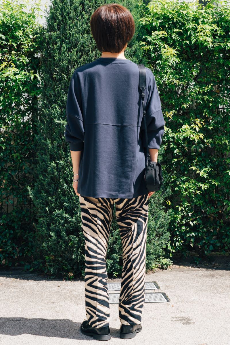 アルテリアのTシャツコーディネート | 260421-1008-12 鎌田春樹 4枚目の写真