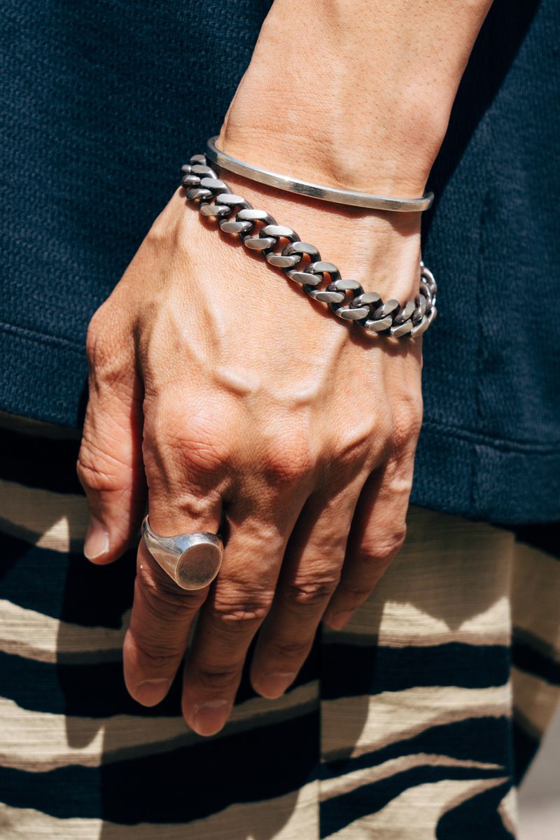 アルテリアのTシャツコーディネート | 260421-1008-12 鎌田春樹 7枚目の写真