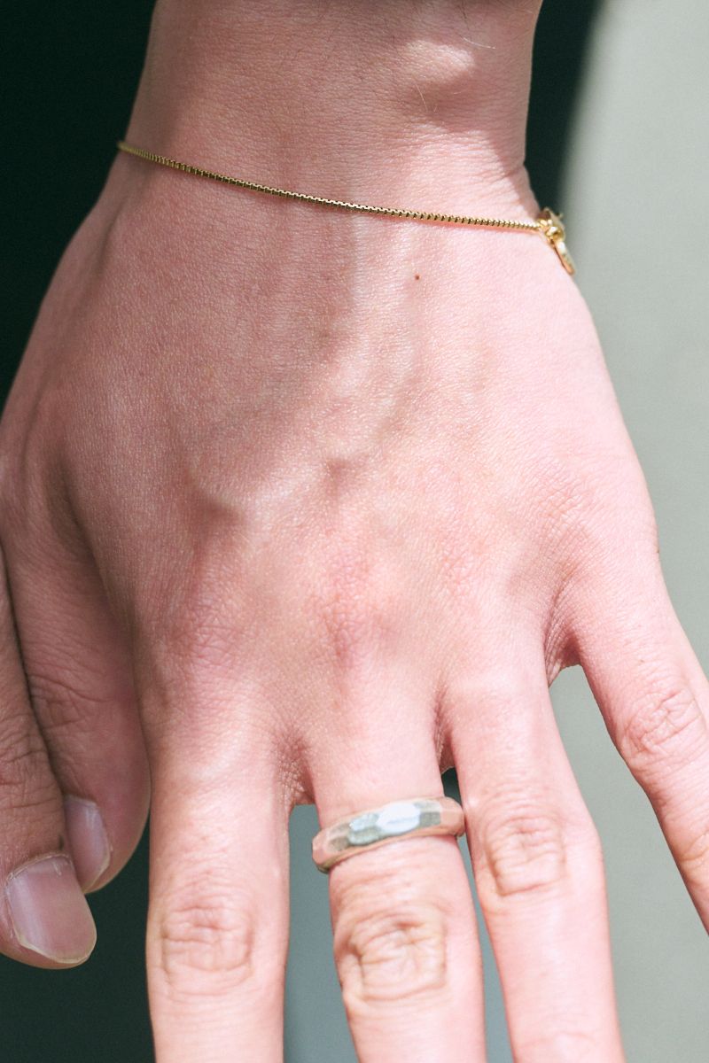 ケイシーケイシーのシャツコーディネート | 260421-0905-23 タテイシ 7枚目の写真