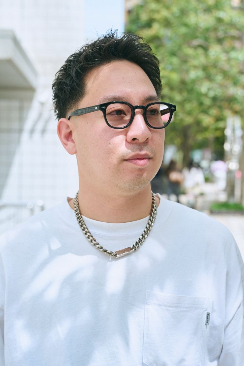 チャリアンドコーのTシャツコーディネート | 260421-0922-01 中田健太 5枚目の写真