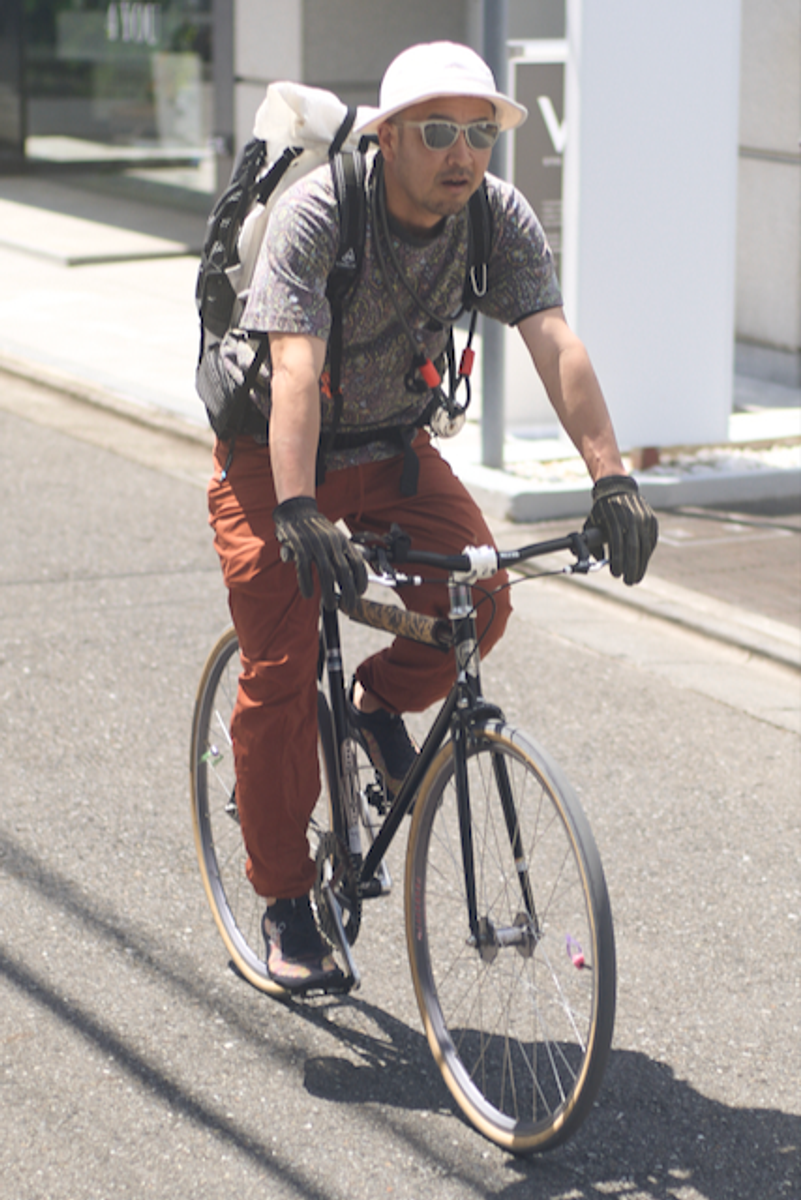 不明のTシャツコーディネート | 260421-1232-26 大川貴丈