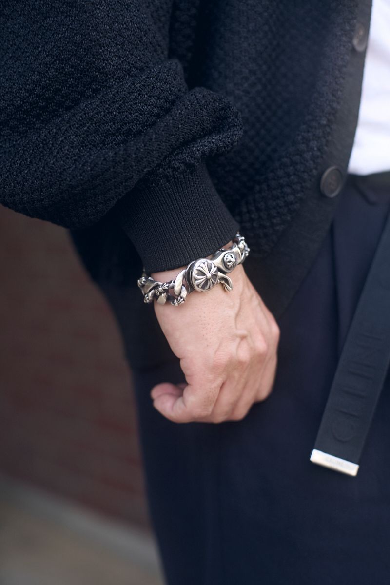 エイチビューティーアンドユースのカーディガンコーディネート | 260421-1740-44 TK 8枚目の写真