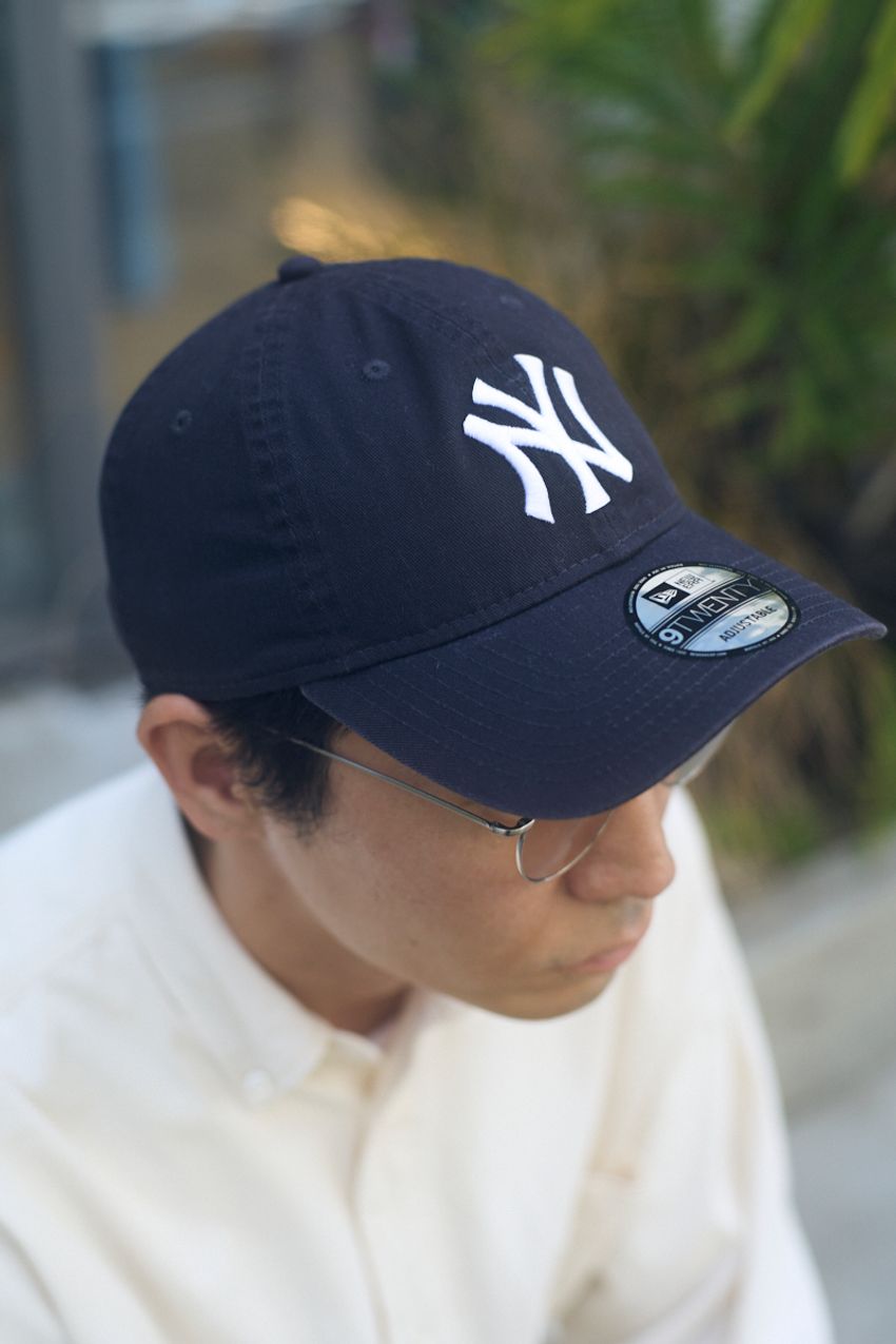 「ニューエラ＝ヤンキース」が結局最強？ 街角で見つけた“NYロゴ”で魅せる大人たち - 3枚目の画像