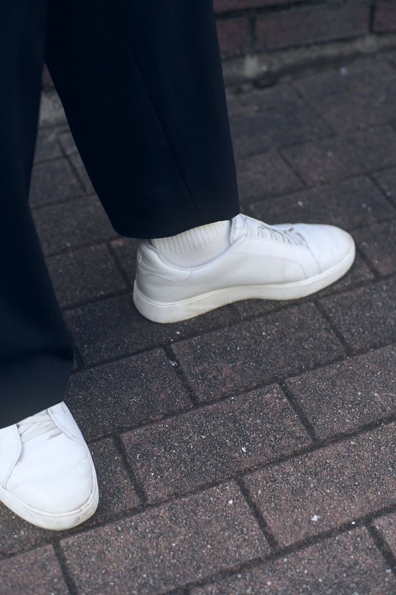 オーラリーのニットコーディネート | 260421-1756-31 久 祐介 8枚目の写真