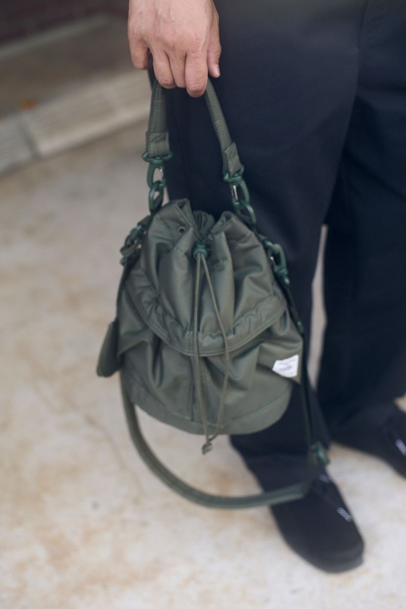 不明のTシャツコーディネート | 260421-1328-30 高橋和也 7枚目の写真