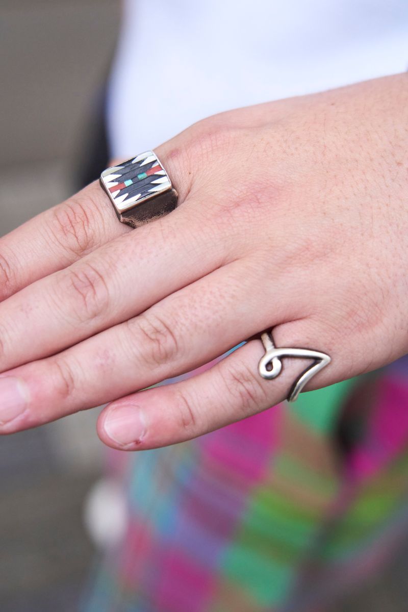 古着のスウェットコーディネート | 260422-0935-33 カワセ 8枚目の写真