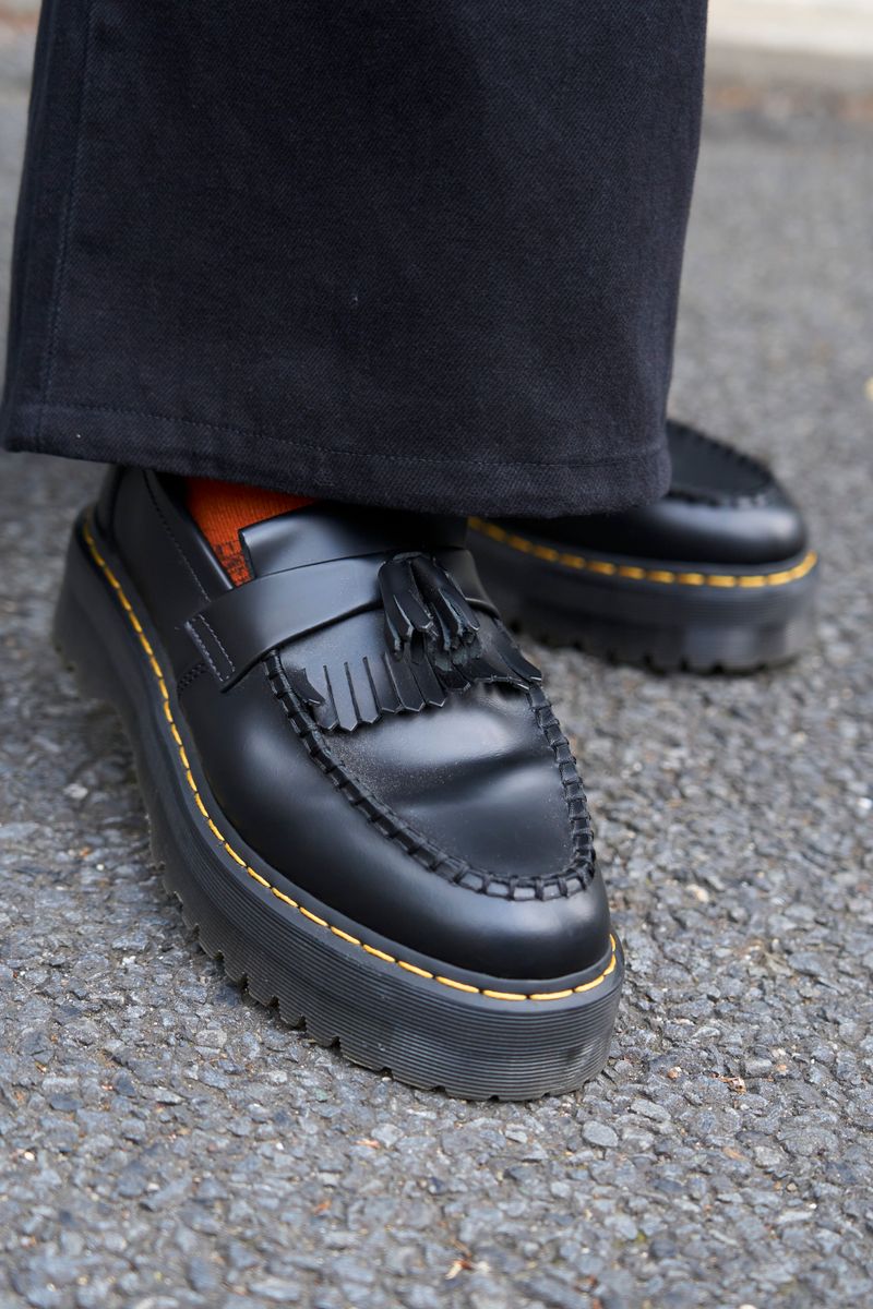 エネベイクのシャツコーディネート | 260422-1002-17 T-RAW 9枚目の写真