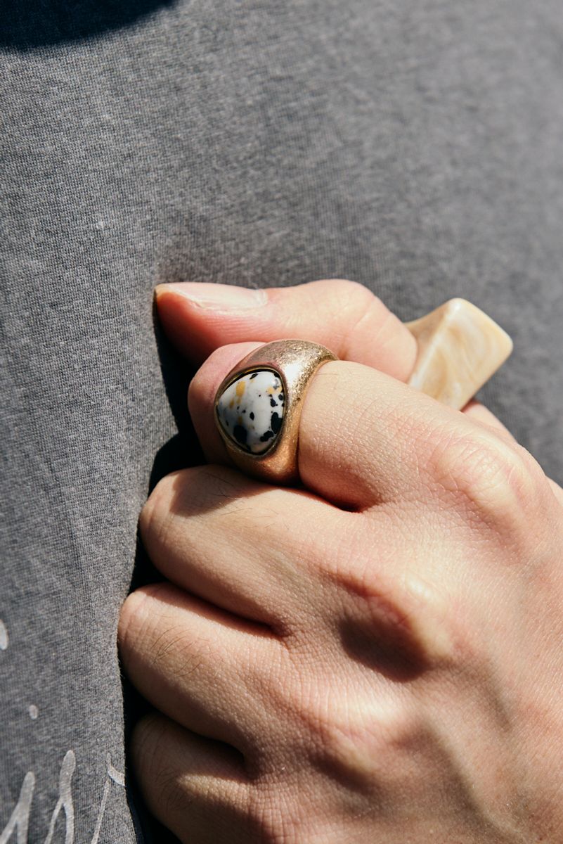 ジーユーのTシャツコーディネート | 260422-2016-37 SOU 8枚目の写真