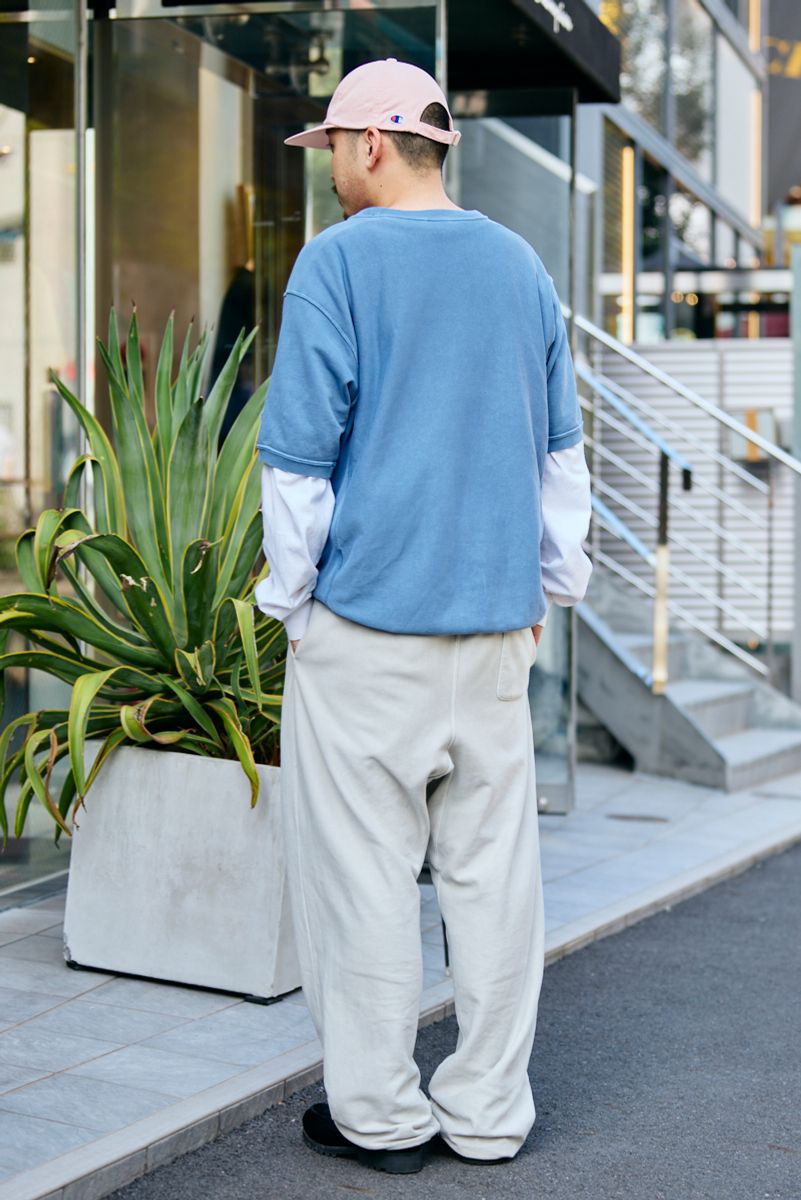 チャンピオンのスウェットコーディネート | 260422-2039-42 佐藤 優 4枚目の写真