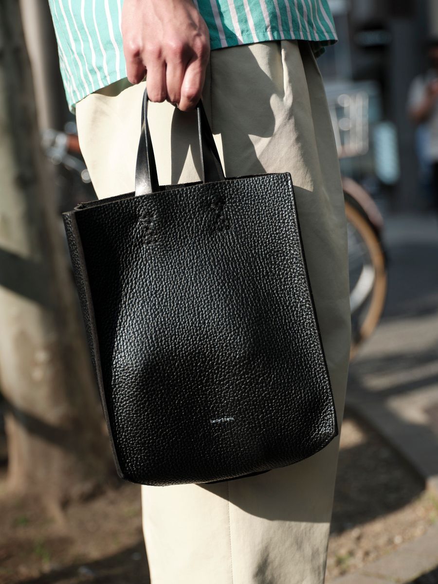 マリメッコのシャツコーディネート | 260424-0932-12 白根 友 8枚目の写真