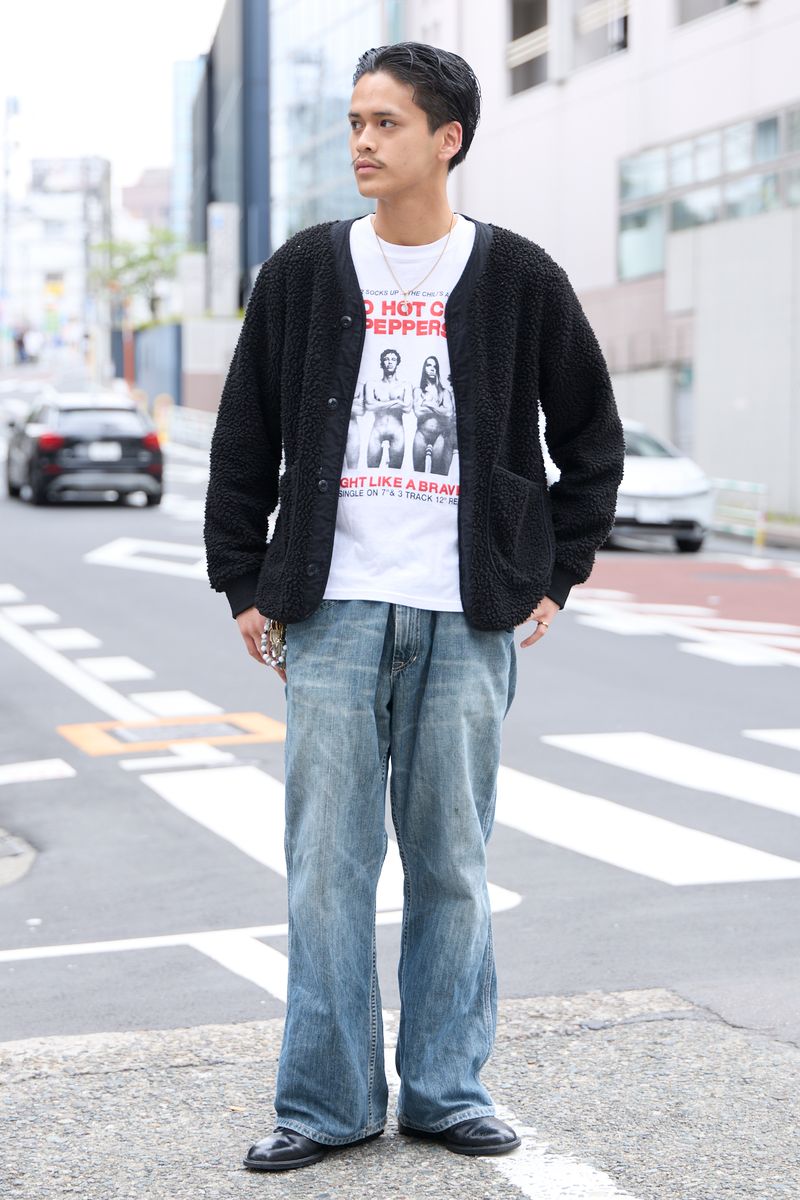 不明のTシャツコーディネート | 260427-1126-53 サントスケルビン 2枚目の写真