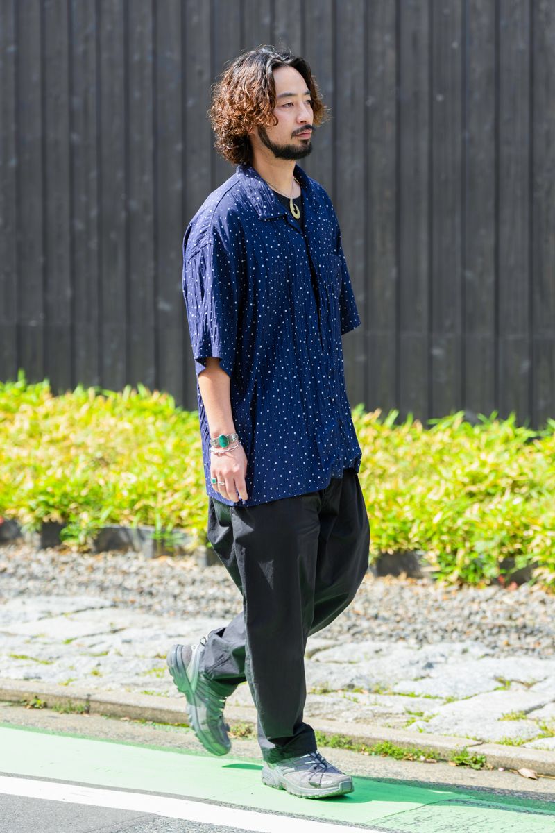 ポータークラシックのシャツコーディネート | 260428-0934-06 豊島慎一郎 2枚目の写真