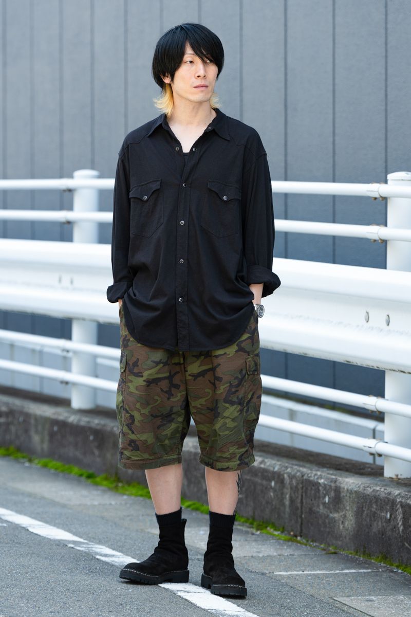 コモリのシャツコーディネート | 260428-0945-43 松野大輔 3枚目の写真