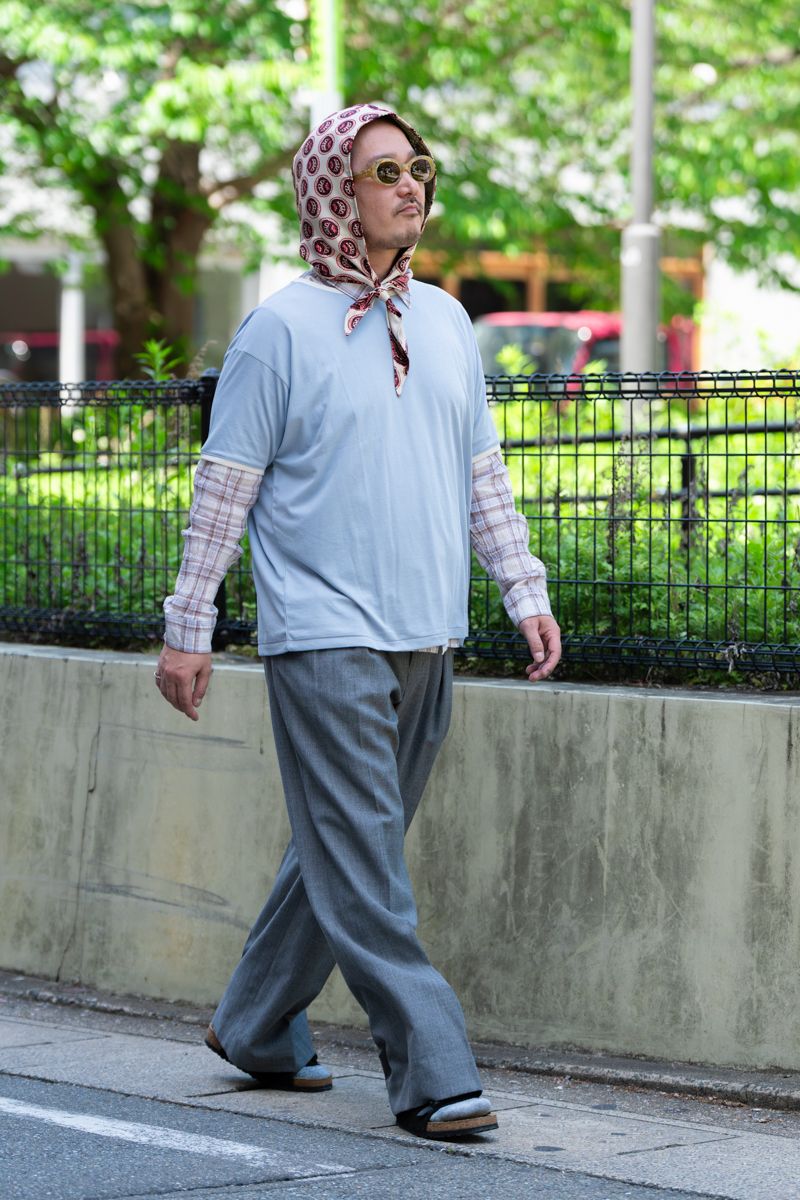 ビソウンのTシャツコーディネート | 260428-0956-44 古賀庸平 2枚目の写真