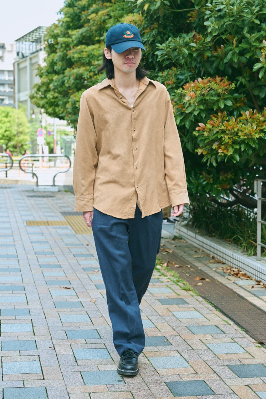 スニーカー感覚で“大人見え”可能！トレンドの「タッセルローファー」街のみんなはどう履きこなす？ - 8枚目の画像