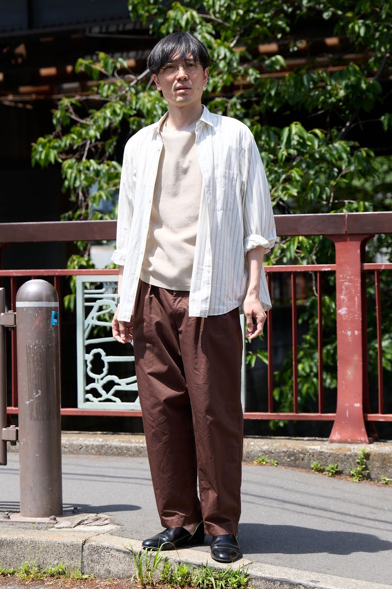 アーバンリサーチのシャツコーディネート | 260504-0755-35 調 大輔 4枚目の写真