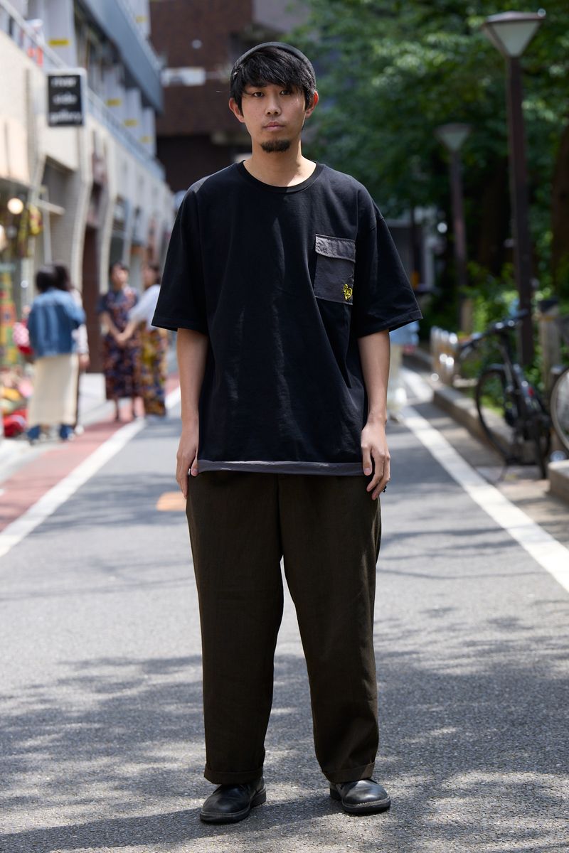 不明のTシャツコーディネート | 260429-1422-16 西脇謙志