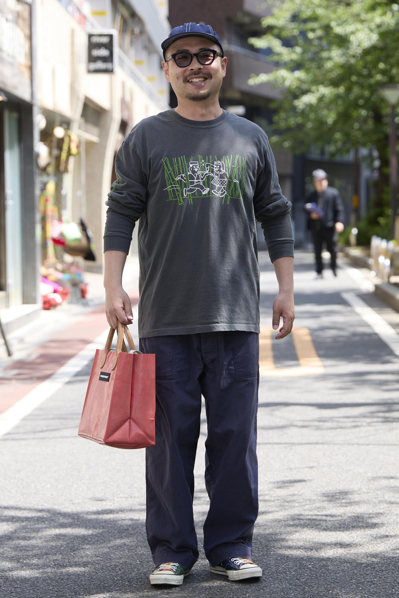 ヴォウのTシャツコーディネート | 260504-1515-27 | OCEANS