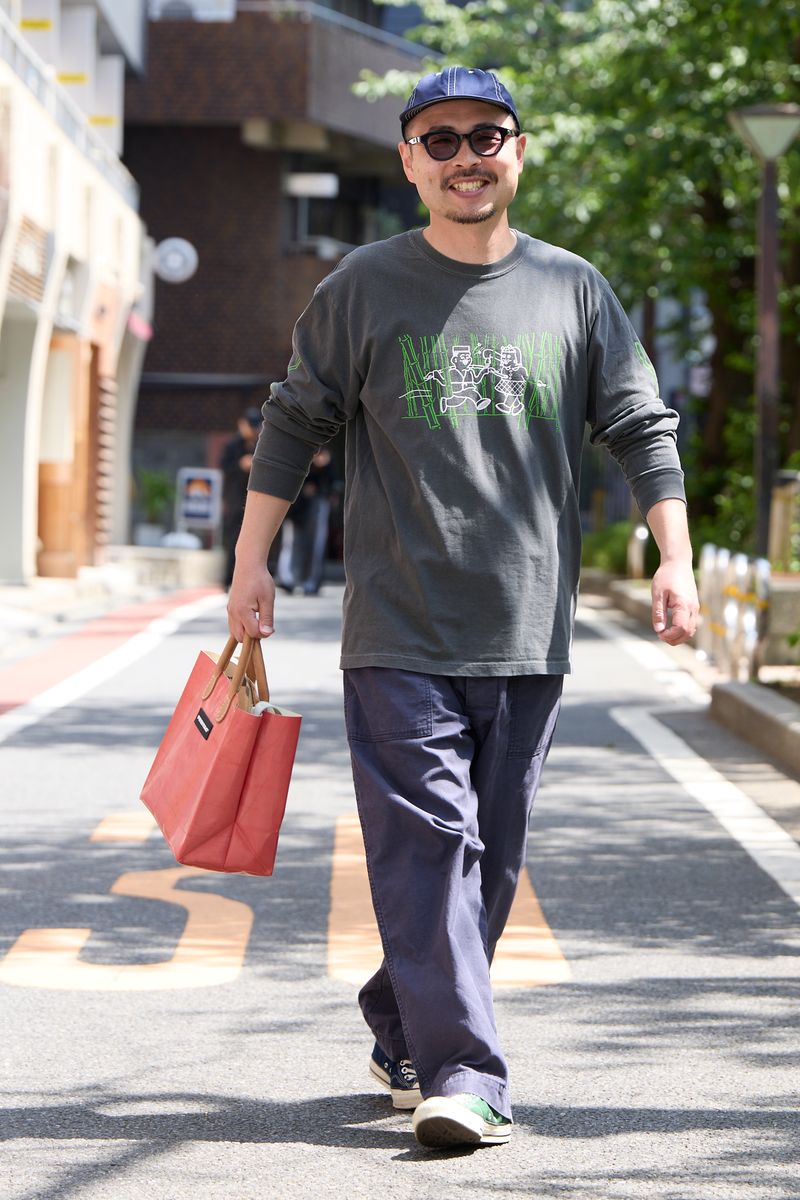 ヴォウのTシャツコーディネート | 260504-1515-27 大久保俊宏 2枚目の写真