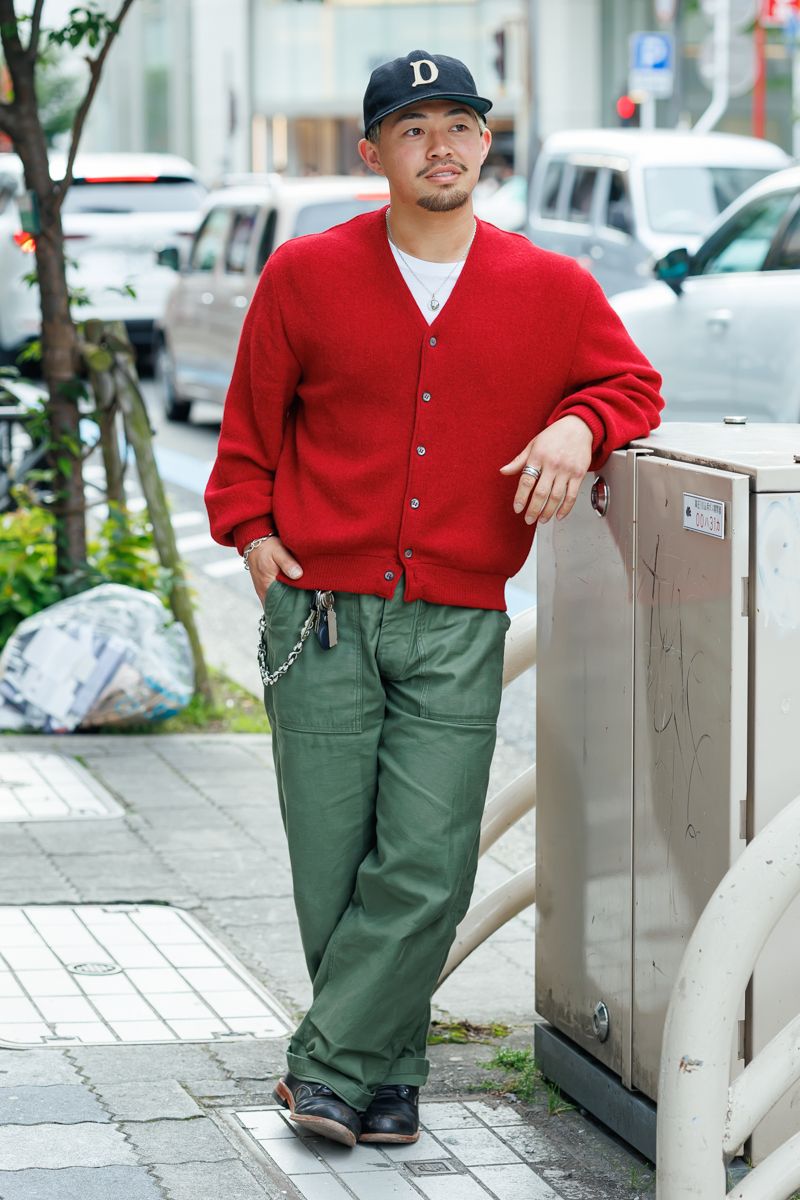 古着のカーディガンコーディネート | 260510-1518-44 久芳翔也 3枚目の写真
