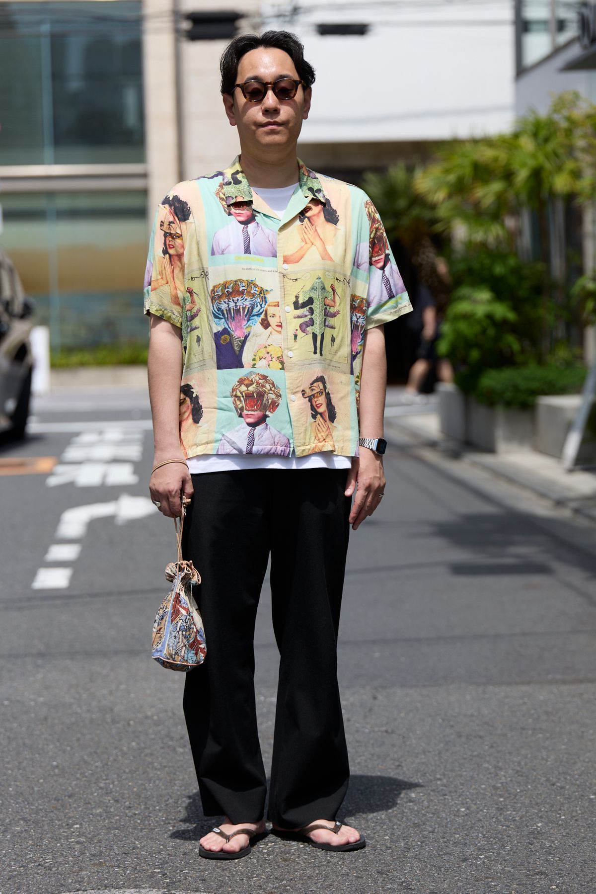 眼鏡＝ギュパール