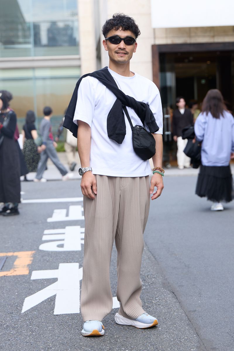 ユニクロのTシャツコーディネート | 260517-1636-13 荻原大智 5枚目の写真
