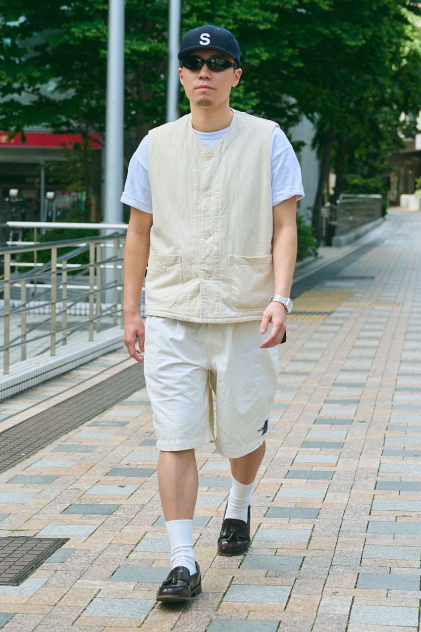 早くも“白Tシャツ”の季節が到来！街のお洒落な5名は定番をどう着こなした？ - 6枚目の画像