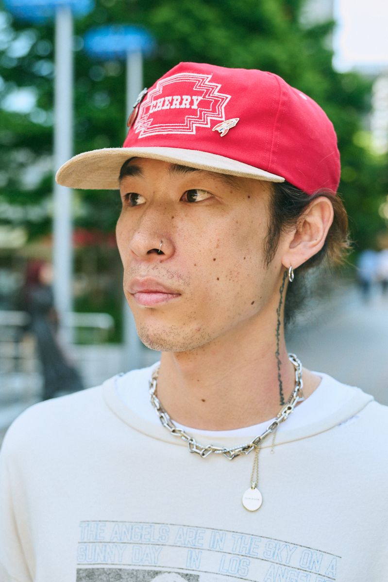 パリーハリウッドのTシャツコーディネート | 260524-1522-21 サクラギシオン 5枚目の写真