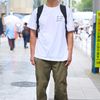 不明のTシャツコーディネート | 260620-1630-47 鈴木亮介 3枚目の写真