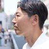 オーラリーのシャツコーディネート | 260624-1024-03 コバヤシ 6枚目の写真