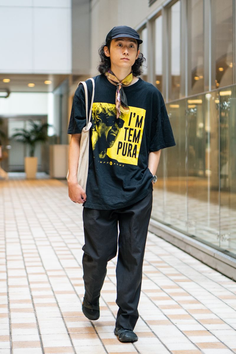 不明のTシャツコーディネート | 260719-1123-39 永浦圭太 2枚目の写真