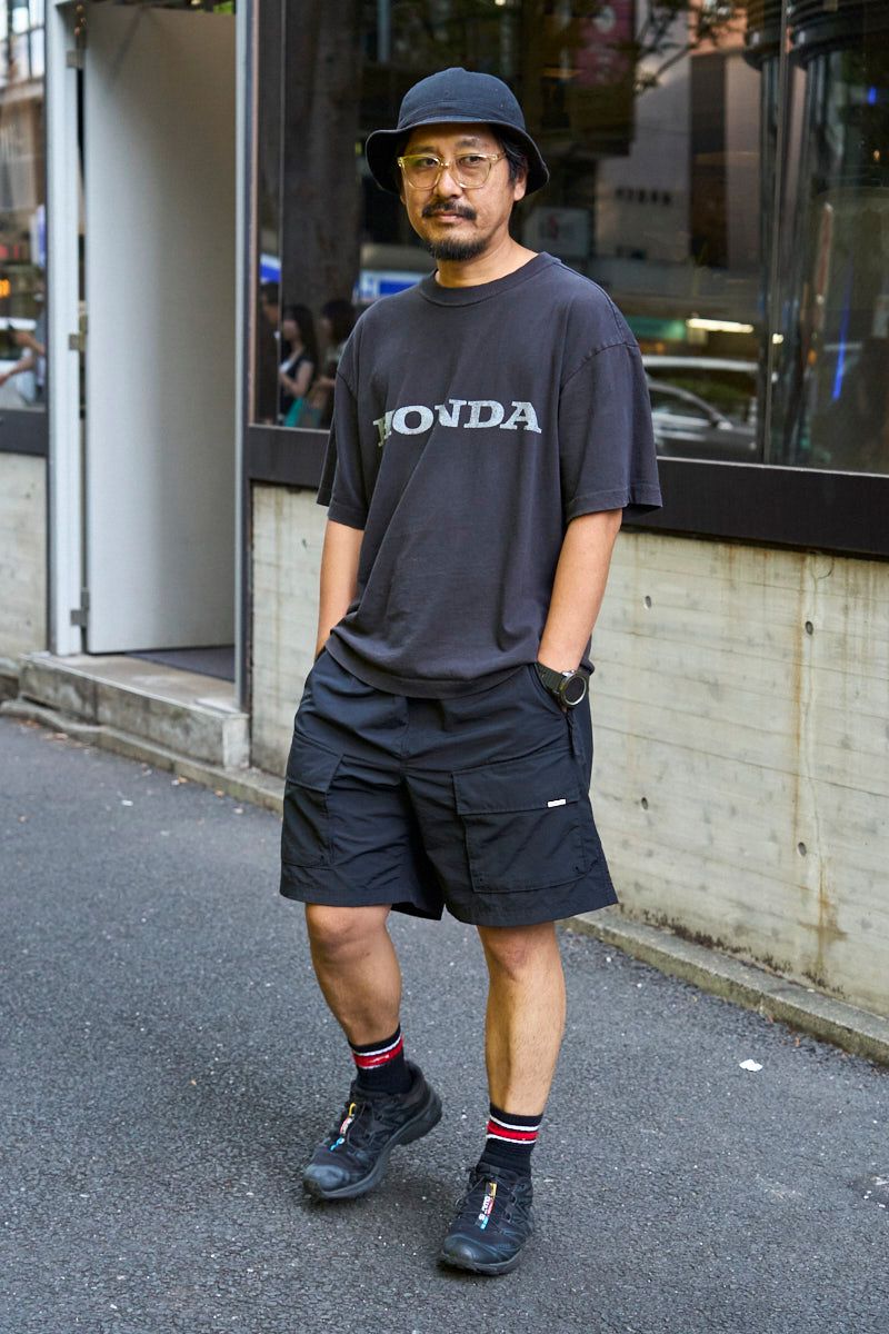 不明のTシャツコーディネート | 260719-1546-29 ケイスケ 4枚目の写真