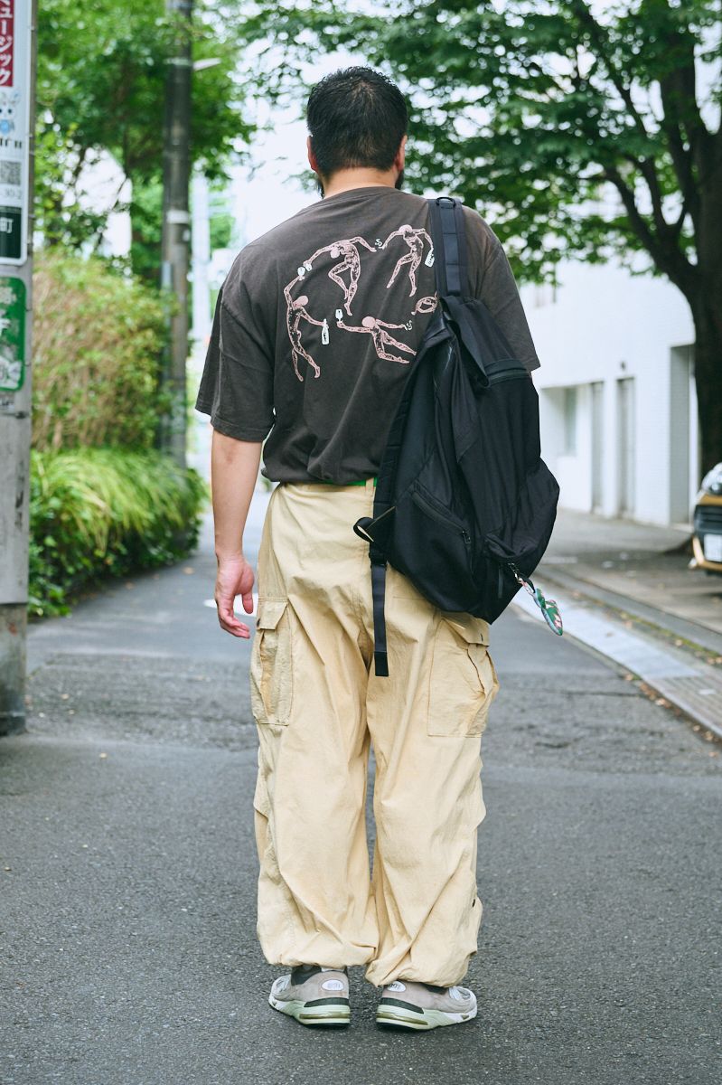 バルのTシャツコーディネート | 260720-0940-36 タカヤマ 5枚目の写真