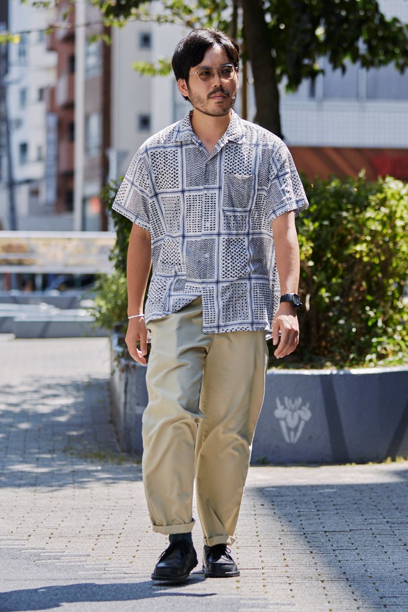 眼鏡 ユウイチトヤマ  シャツ エンジニアドガーメンツ  パンツ ジェイプレス  ブレスレット 古着  腕時計 カシオ  シューズ ビルケンシュトック