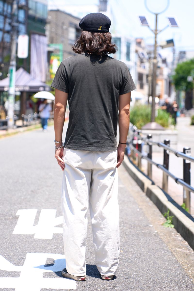 レッドキャップのTシャツコーディネート | 260726-1611-10 ジョー 4枚目の写真