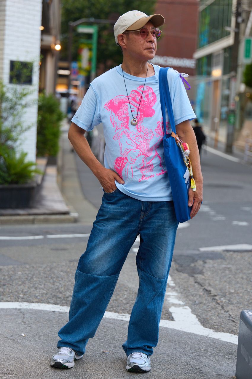 Tシャツは真正面で主張せよ！「インパクトのあるフロントプリントはこう着るべし」と示す5名の好例 - 4枚目の画像