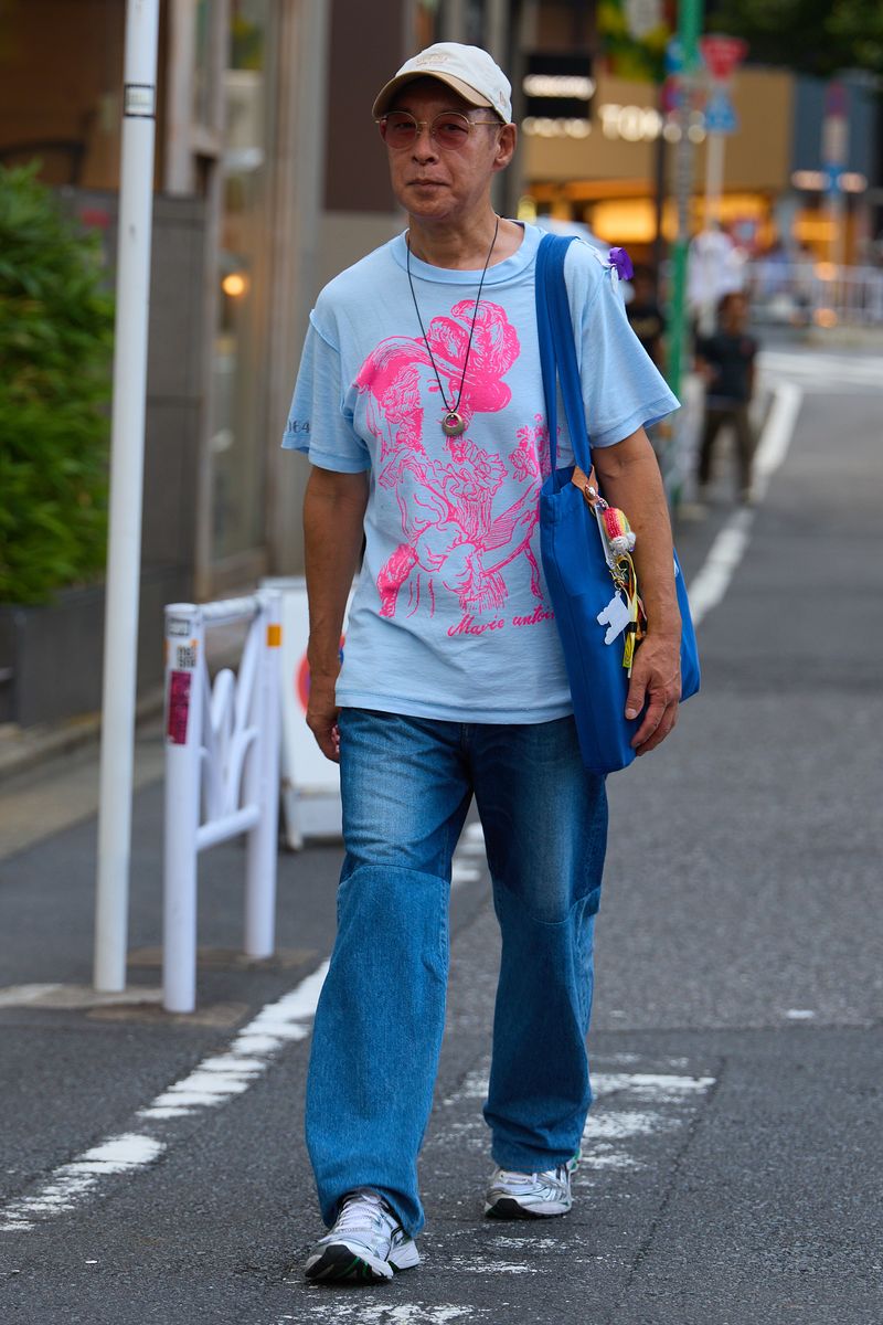 クリームチーズのTシャツコーディネート | 260731-1153-38 松本 宏 2枚目の写真