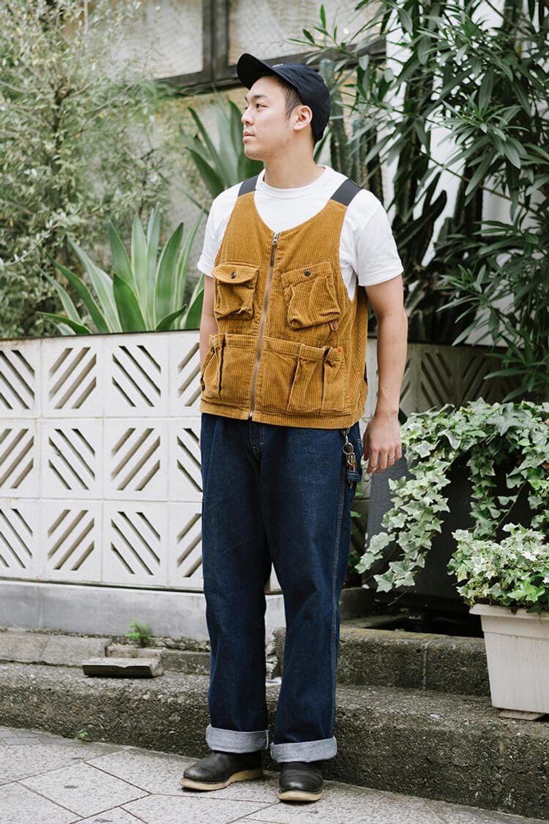 手ぶら派にもコーデのワンポイントにも、アウトドアベストという選択 梅野裕真