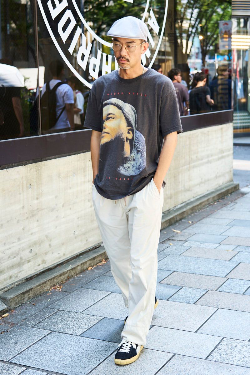 不明のTシャツコーディネート | 260803-0722-05 リョウ 3枚目の写真