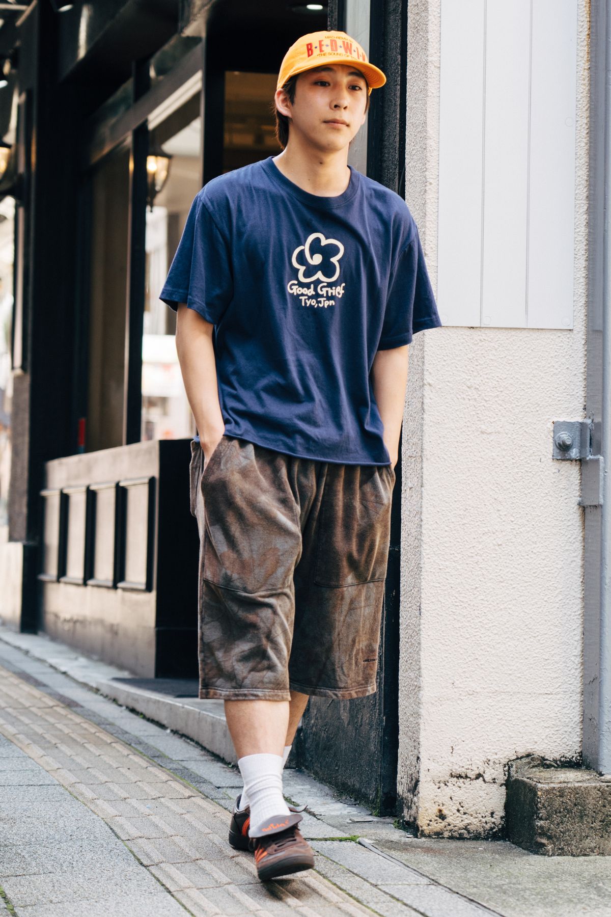 帽子 ベドウィンアンドザハートブレイカーズ×カシラ  Tシャツ 不明  パンツ 不明  シューズ シュウキュウ×イーワックス×アディダスオリジナルス