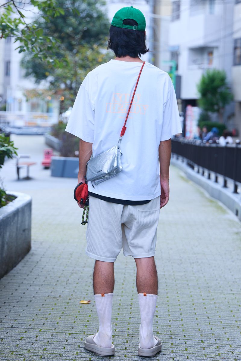 ニュートラルワークス.のTシャツコーディネート | 260815-1033-04 月丘祐太 6枚目の写真
