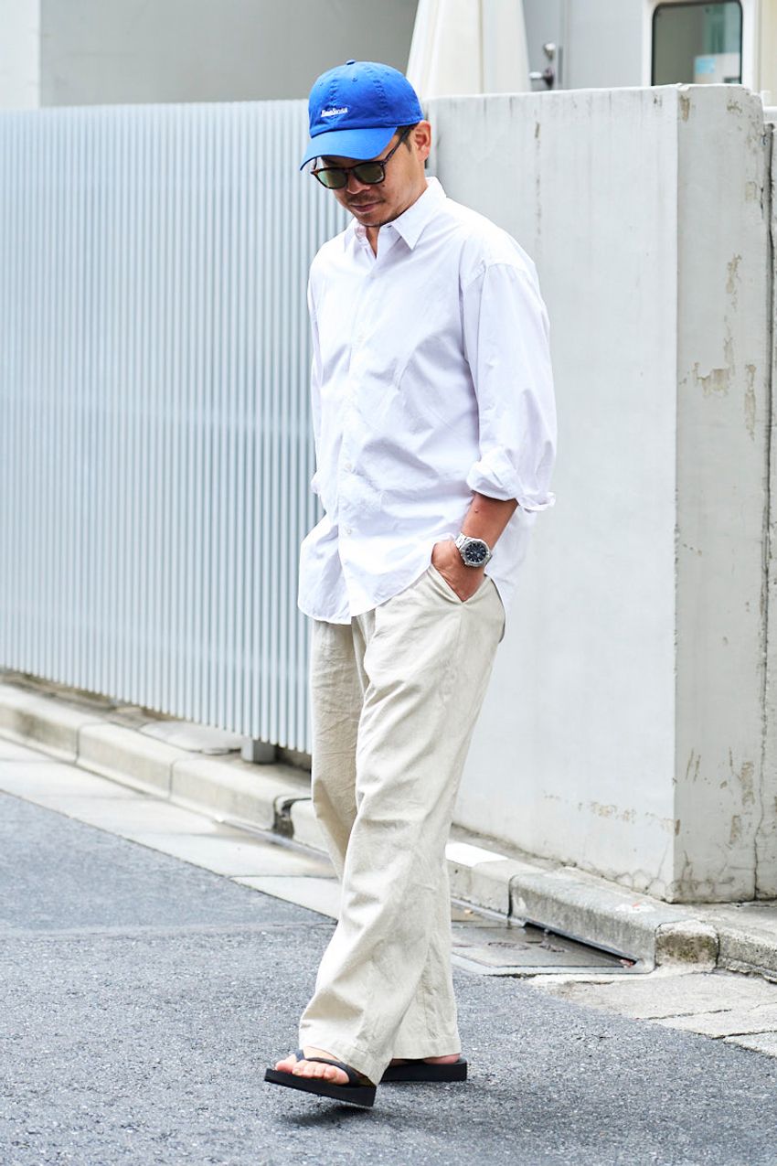 「“淡色パンツ”なら、どんなスタイルでも爽やかに見える説」を立証した5名のスナップ集 - 5枚目の画像