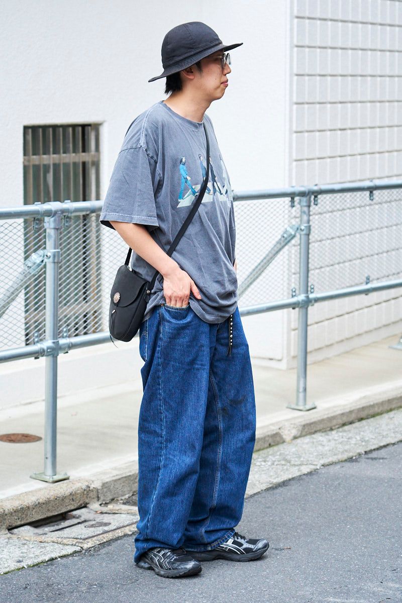 ウィンダンシーのTシャツコーディネート | 260816-1239-51 AKIRA 3枚目の写真